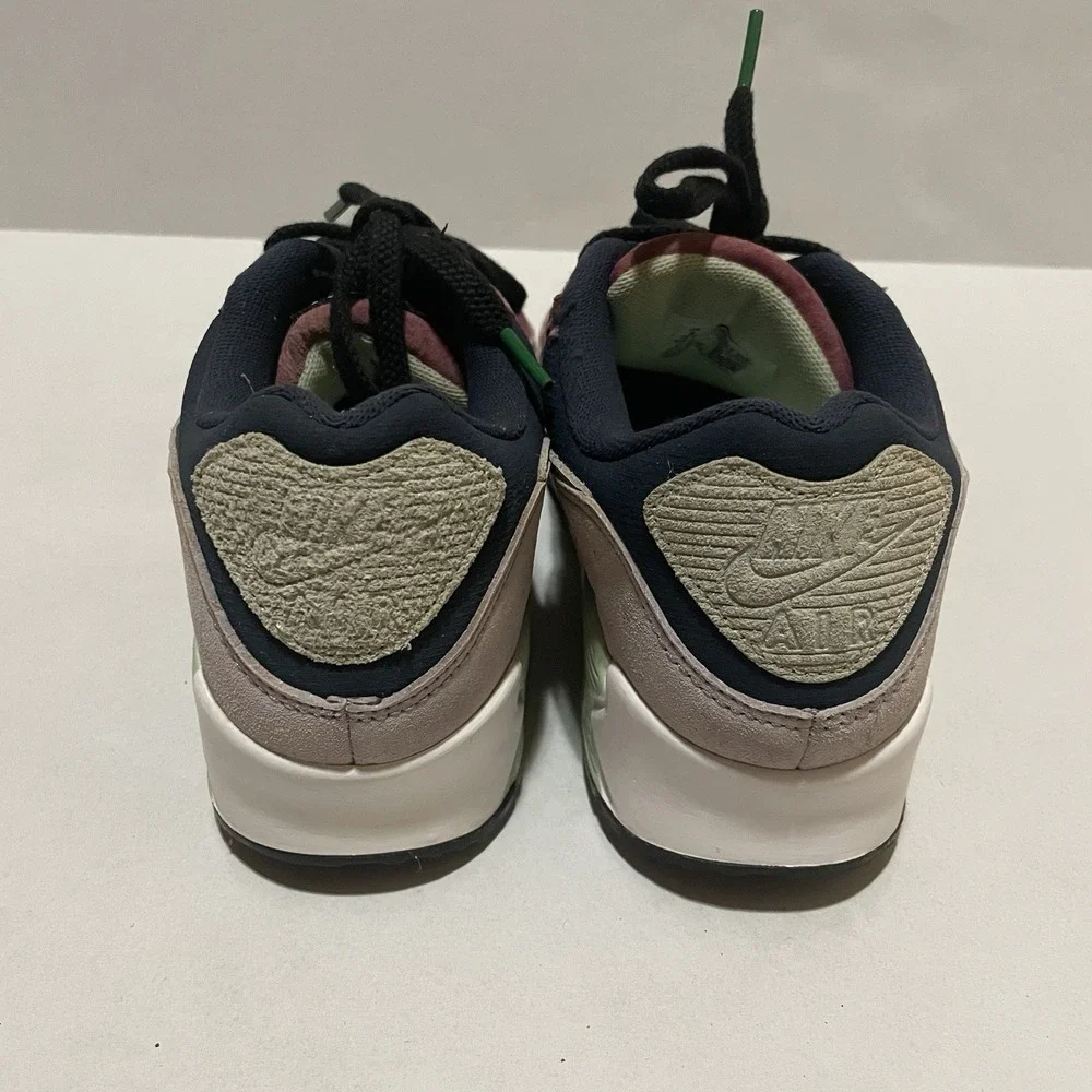 Nike Air Max 90 NRG 